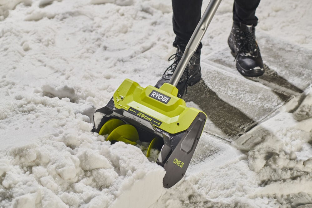 Ryobi RY18ST25A-0 snøfreser