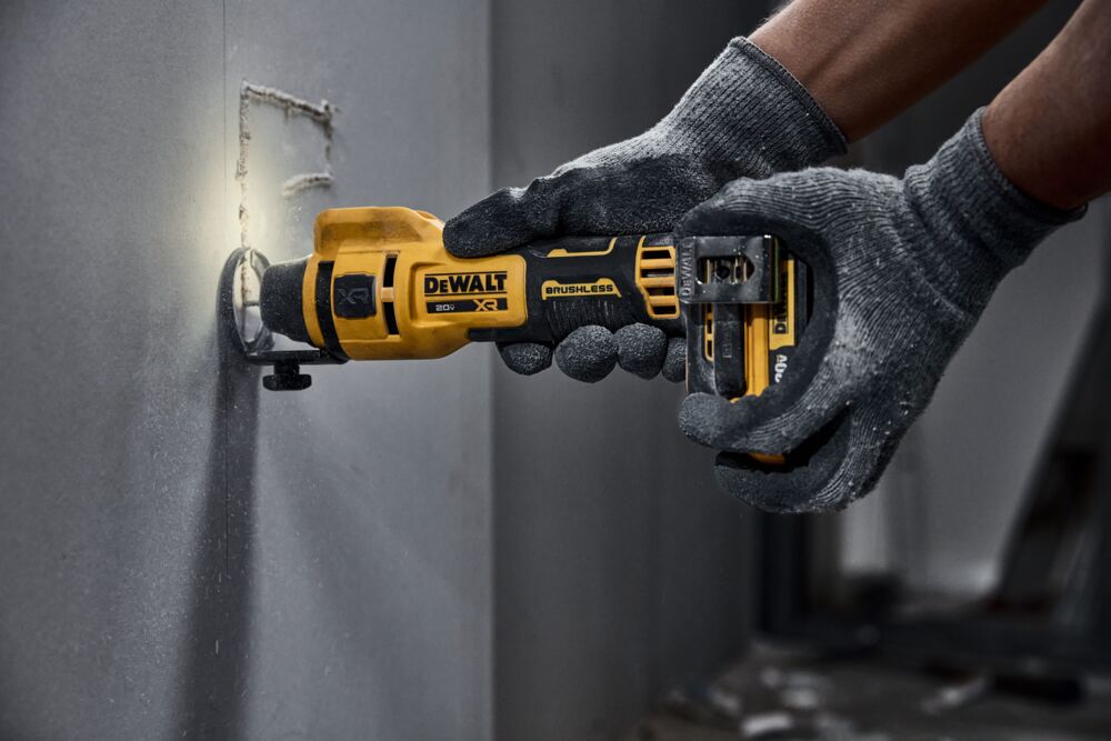 DeWalt gipskutter 18V XR u/ batteri og lader