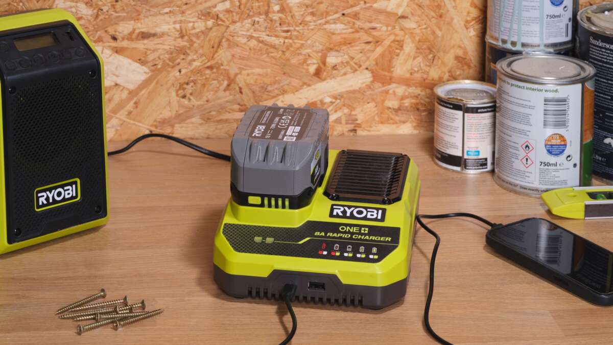 Ryobi RC18180 ONE+ hurtiglader