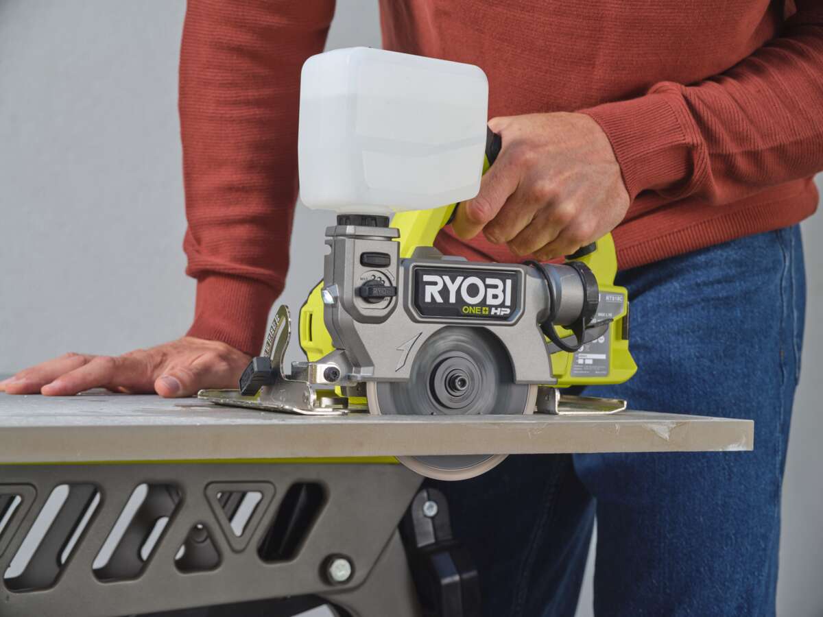 Ryobi ONE+ HP flisesag u/batteri