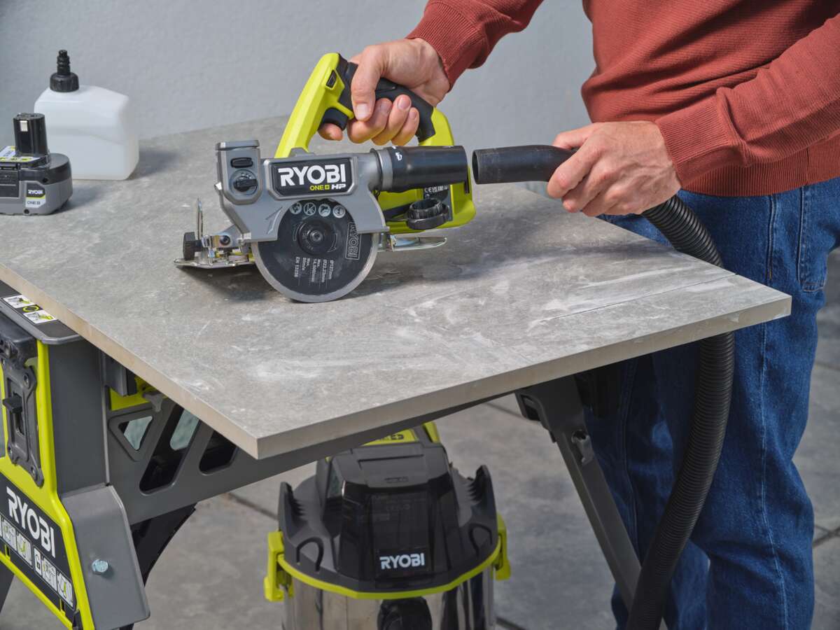 Ryobi ONE+ HP flisesag u/batteri