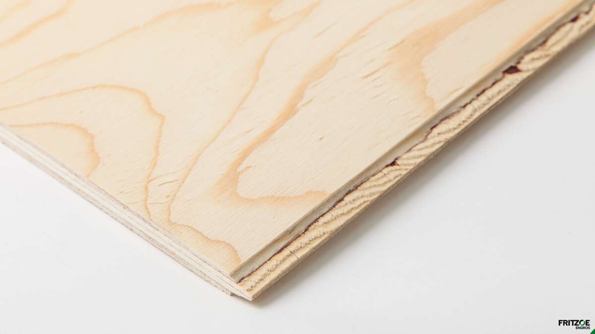 WoodWorld kryssfiner gran III/III 18x1200x600 mm