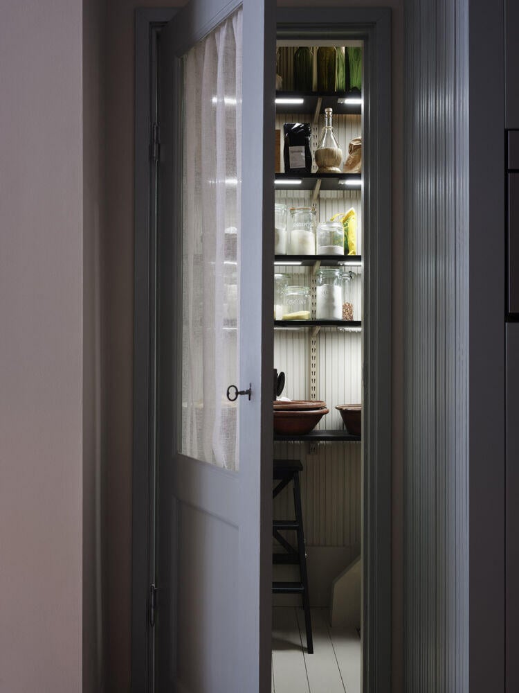 Ledvance Linear LED Flat Sensor + USB lyslist