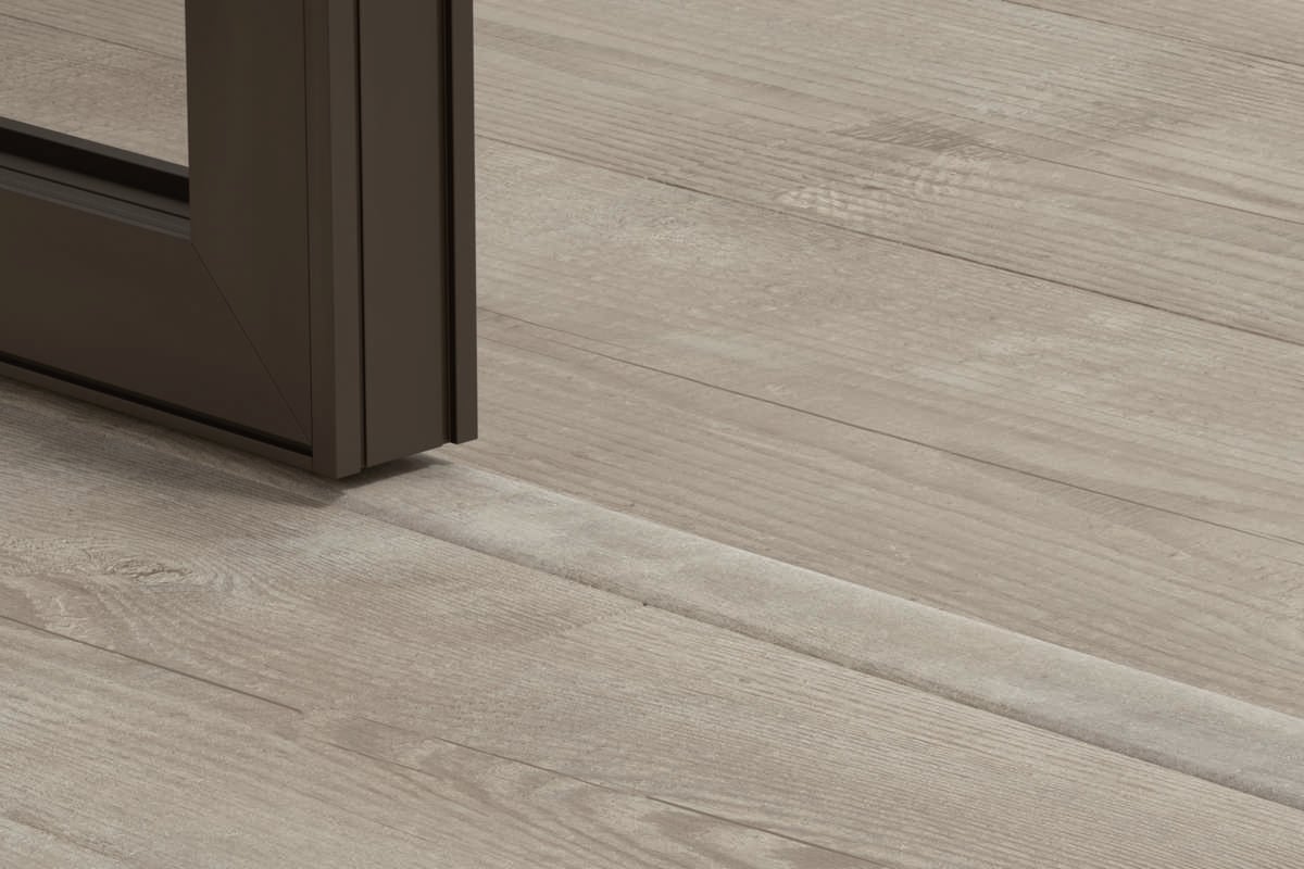 Pergo gulvlist 5-i-1 til vinylgulv