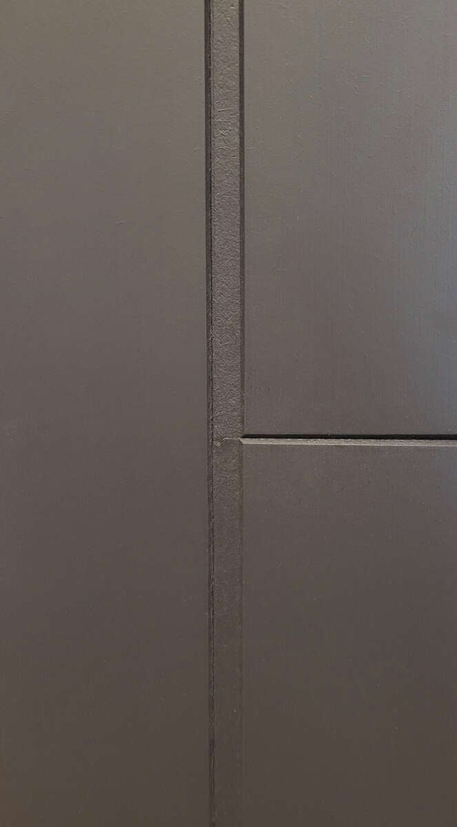 Deco Loft V-fas MDF takbord dempet sort