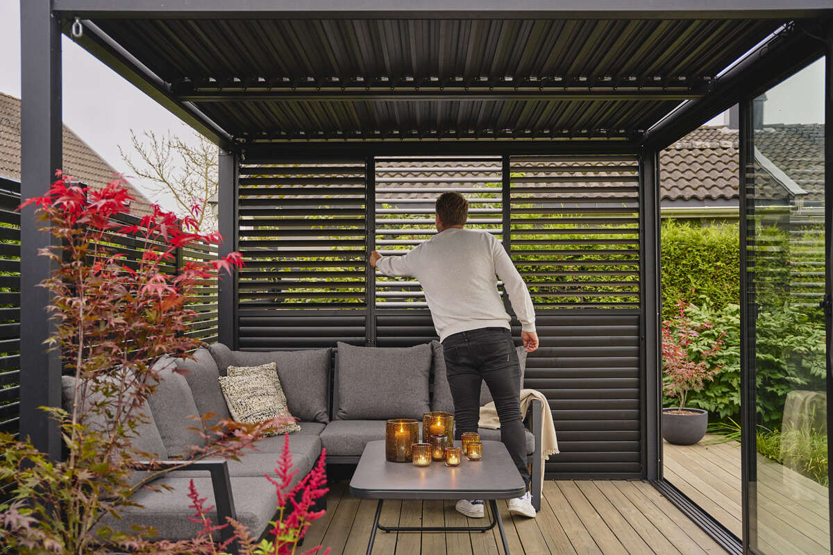 Krifon Stavern pergola lamellvegg