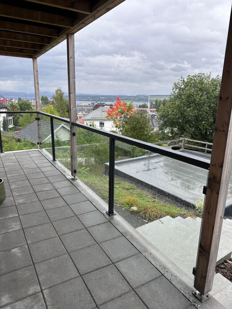 IDT Frame 8,76 mm glass til rekkverk