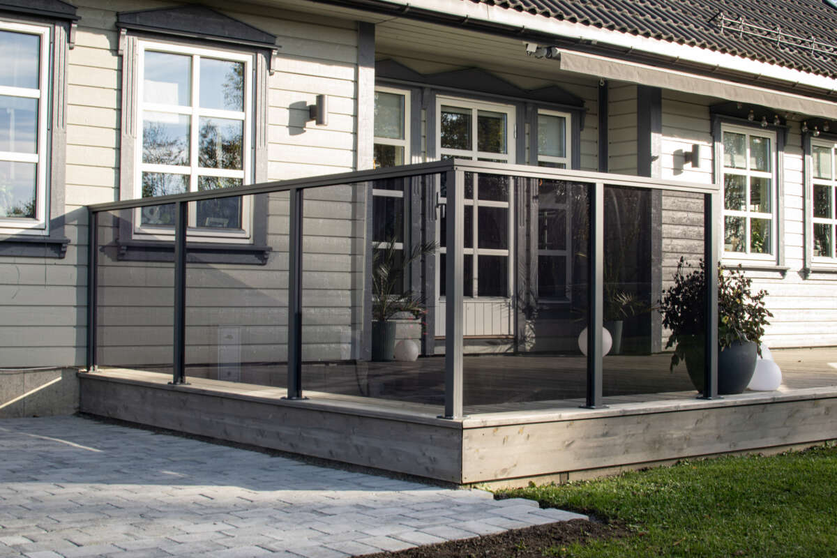 IDT Frame 970 mm stolpepakke til rekkverk