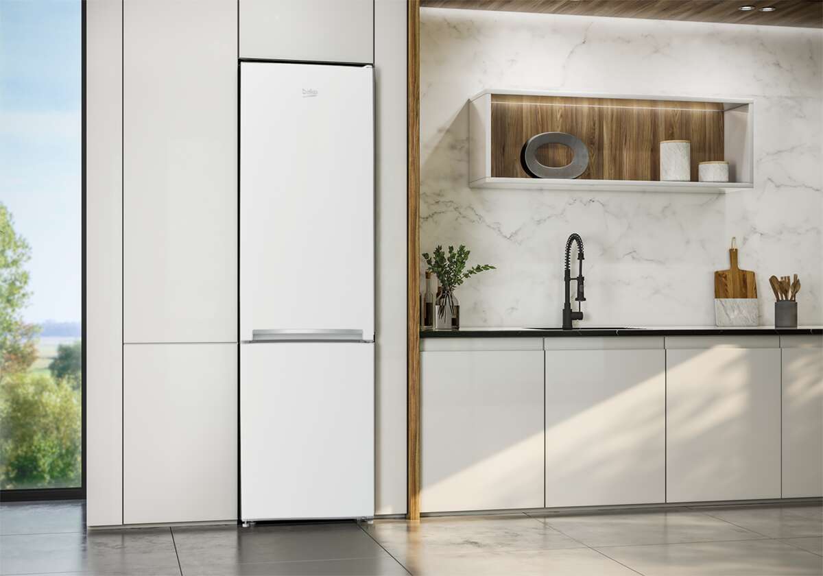 Beko RCSA300K40WN kombiskap