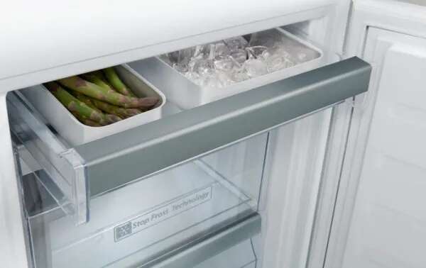 Whirlpool ART 9811 SF2 kombiskap