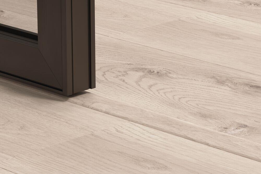 Pergo gulvlist 5-i-1 til vinylgulv