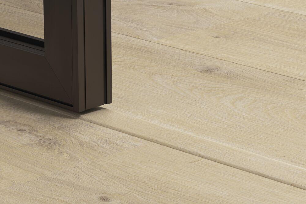 Pergo gulvlist 5-i-1 til vinylgulv