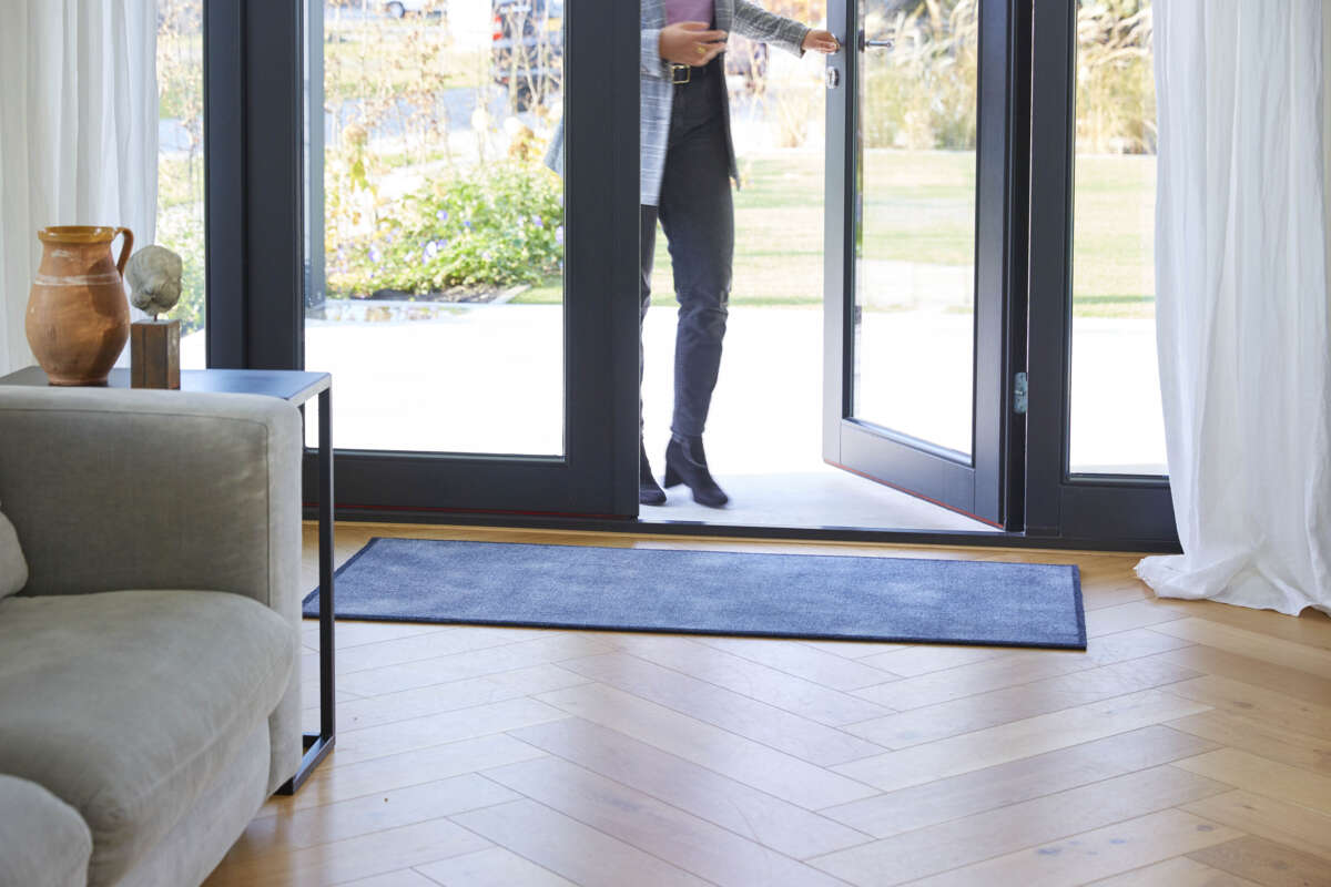 Universal Shades grey 67x150 dørmatte