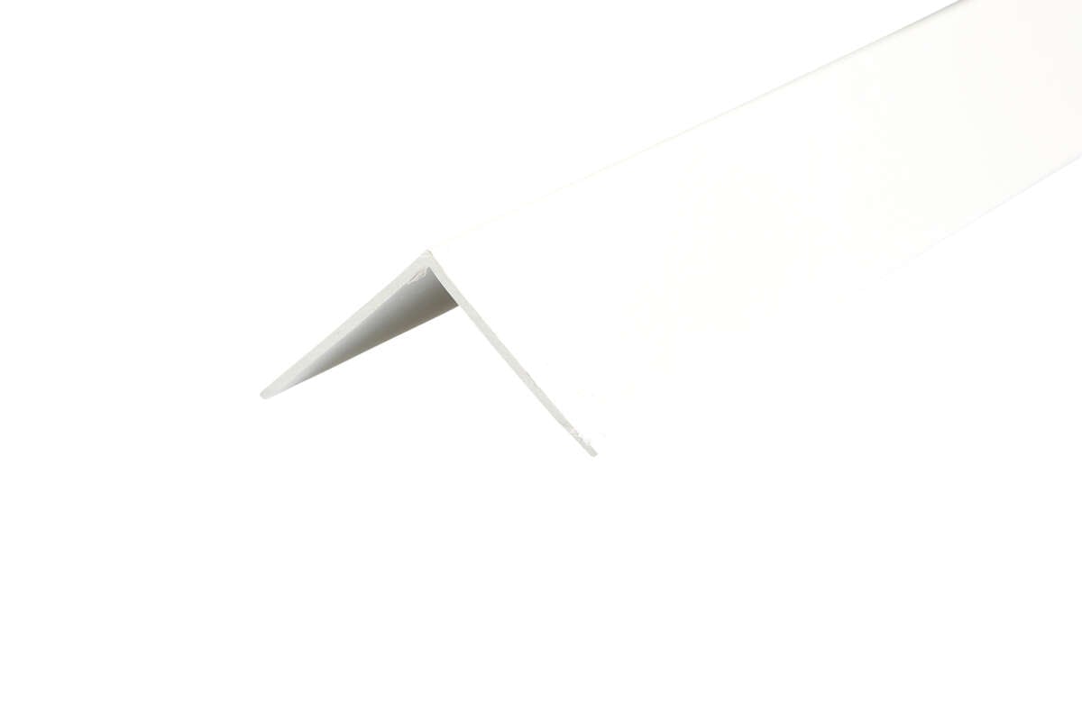 35x035x2600 Vinkellist PVC hvit