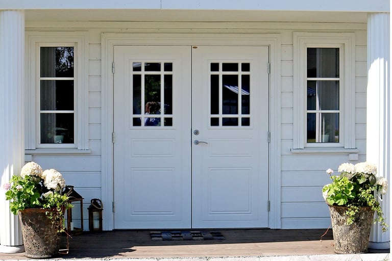 Slik er en god ytterdør bygget opp!