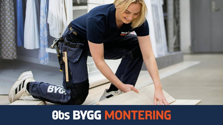 Et lyst og naturlig gulv gir rommet en varm og moderne følelse, samtidig som det er enkelt å legge og laget for å vare.