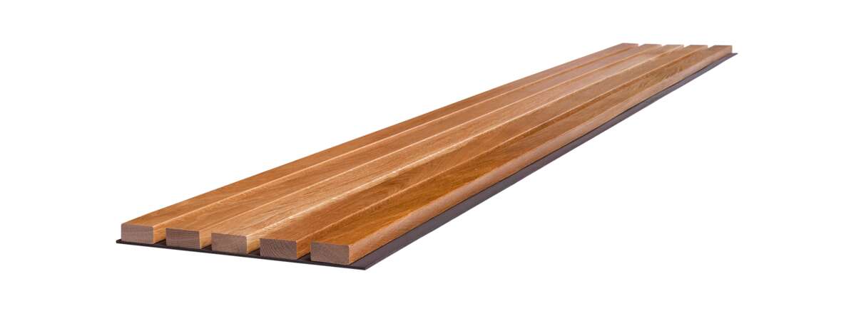 Rindalslist 300x2400-2800mm eik akustikk spileelement