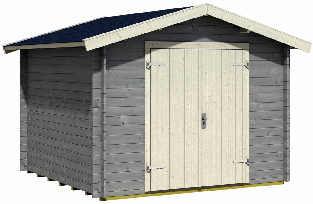 Krifon Classic Plus redskapsbod 7,6 m² En stor og klassisk bod i laftet stil. Boden har kraftige vegger og god plass til oppbevaring av hageredskaper og utstyr.