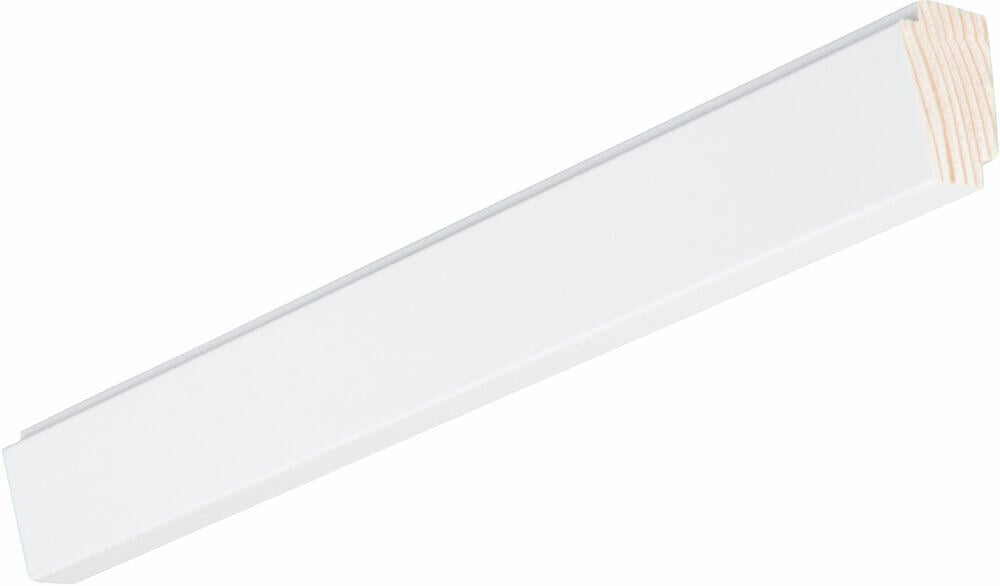 Bilde av 21x45x4400 Taklist Taklist i malt furu som skjuler overgangen mellom tak og vegg.