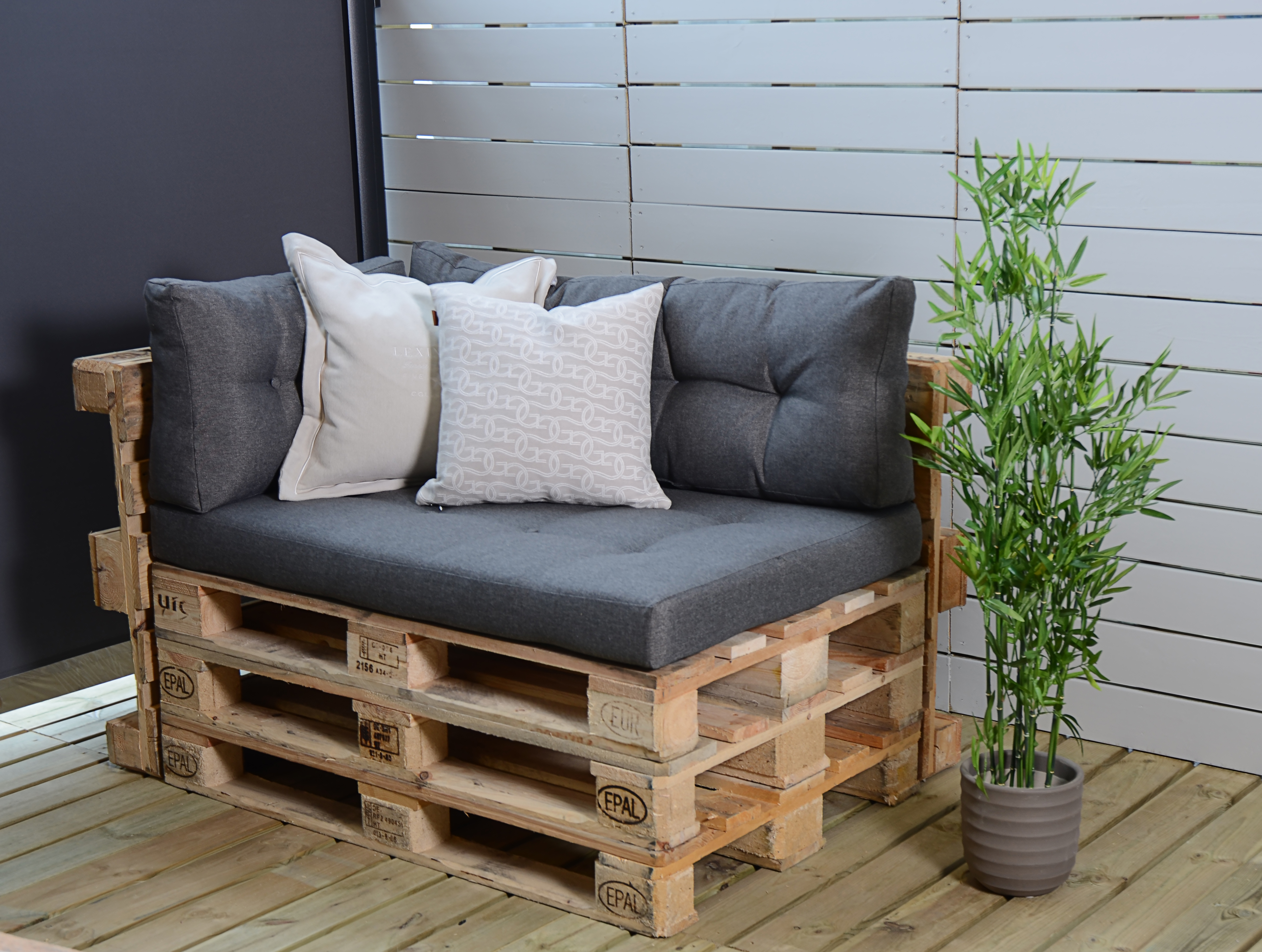 Produkt miniatyrebild Putesett for pall, 3 deler