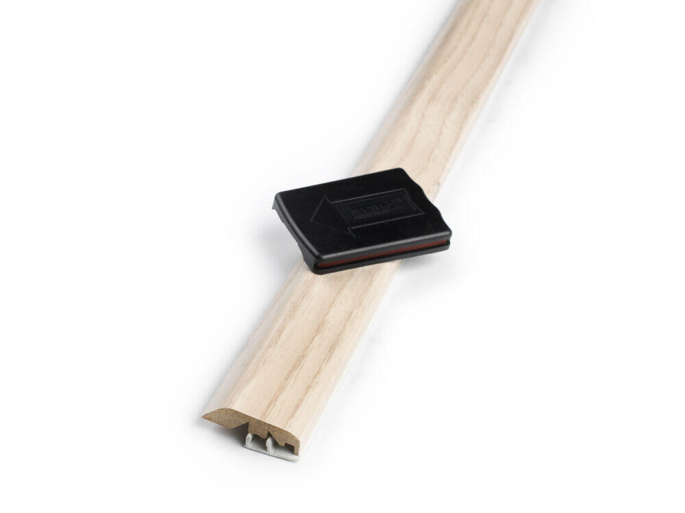 NATURAL ASH