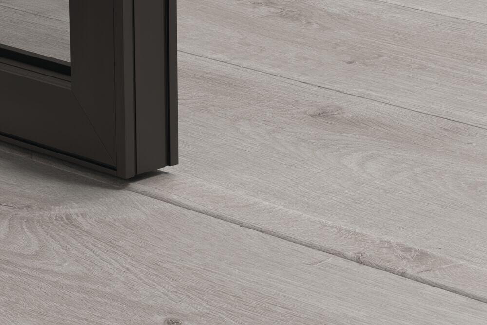 PEBBLE OAK