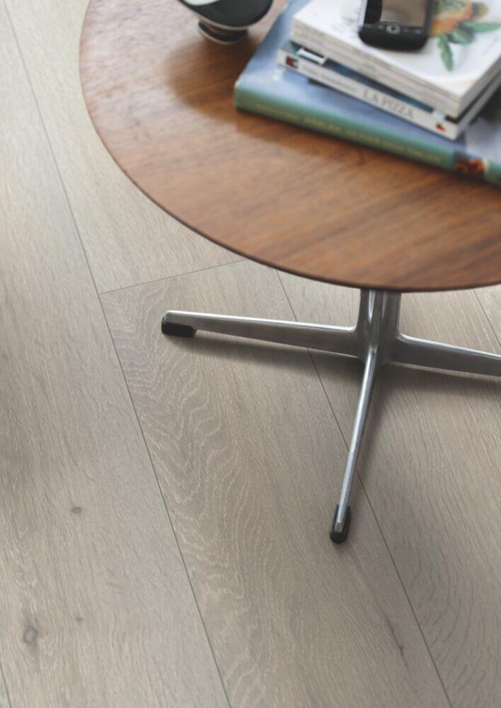 Produkt miniatyrebild Pergo Long Plank 1-stav laminatgulv
