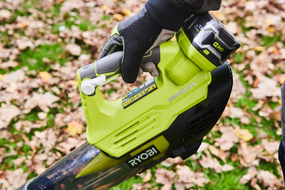 Produkt miniatyrebild Ryobi Løvblåser ONE+ 18V RY18BLXA-0