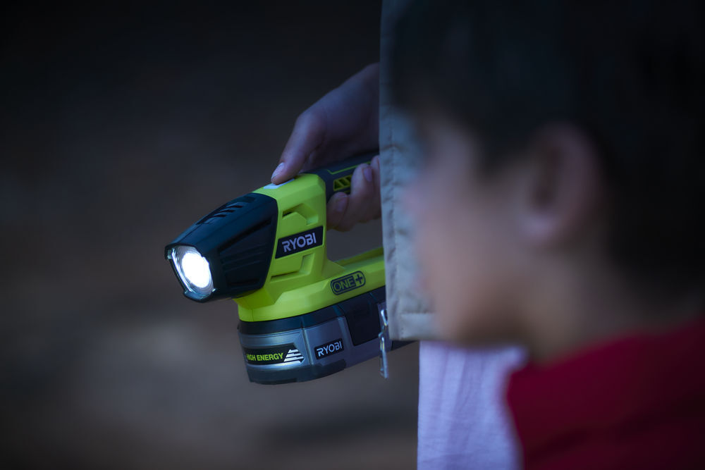 Produkt miniatyrebild Ryobi R18T-0 arbeidslys