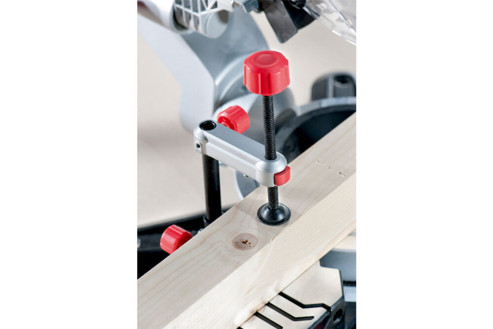 Produkt miniatyrebild Metabo KGS 216 M kapp- og gjæringssag