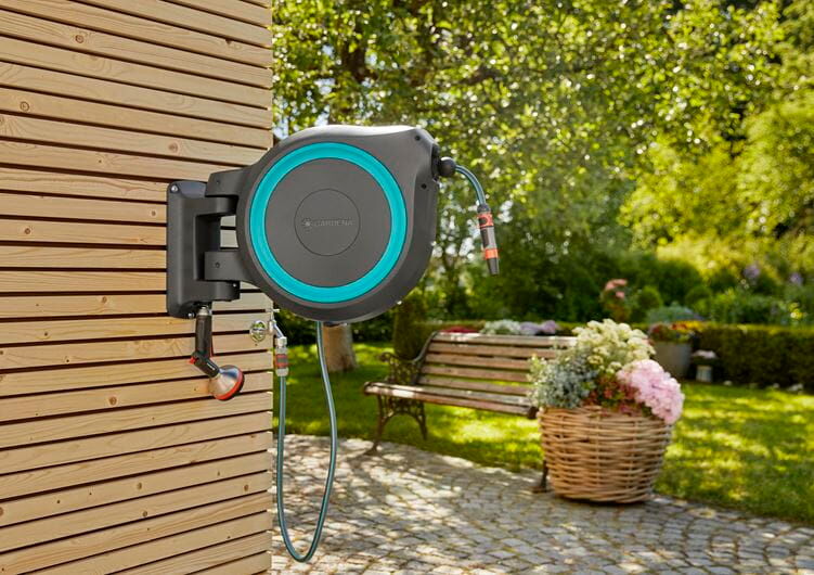 Produkt miniatyrebild Gardena veggslangeboks 30m turkis