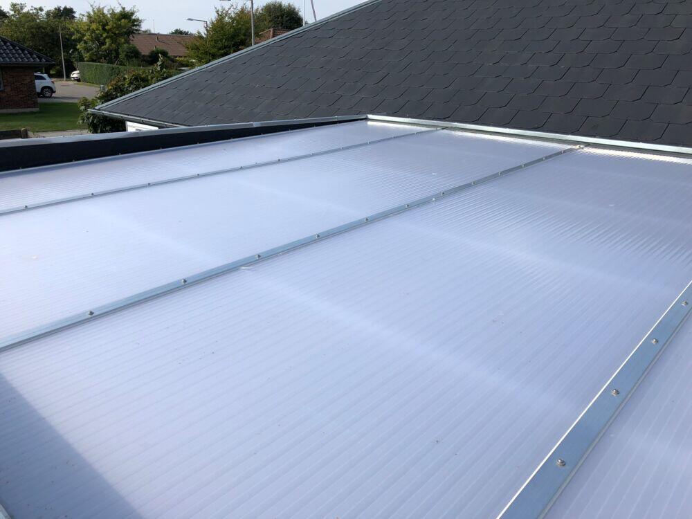 Produkt miniatyrebild Plastmo Twinlite takplate 32mm opal